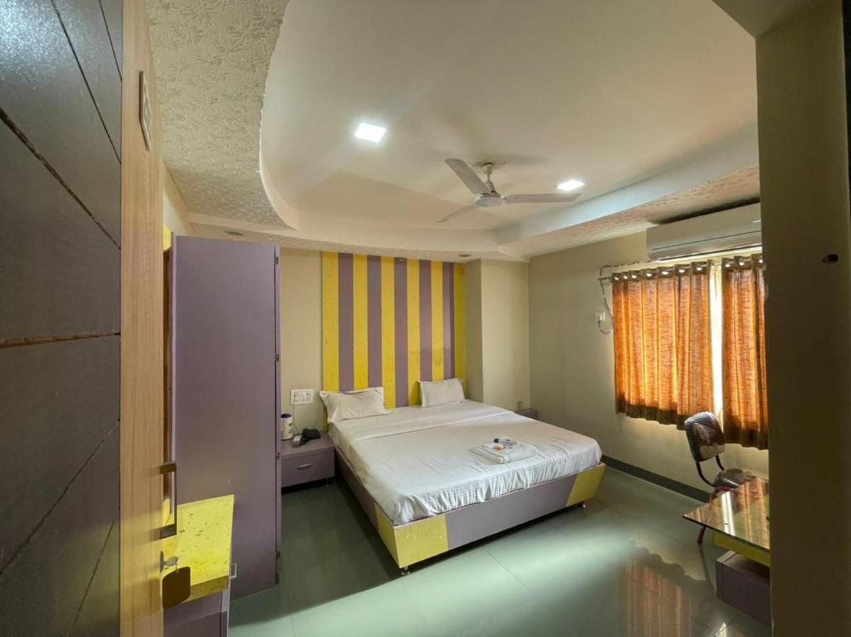 Hotel Holiday Pride Aurangabad (Maharashtra) Exterior foto