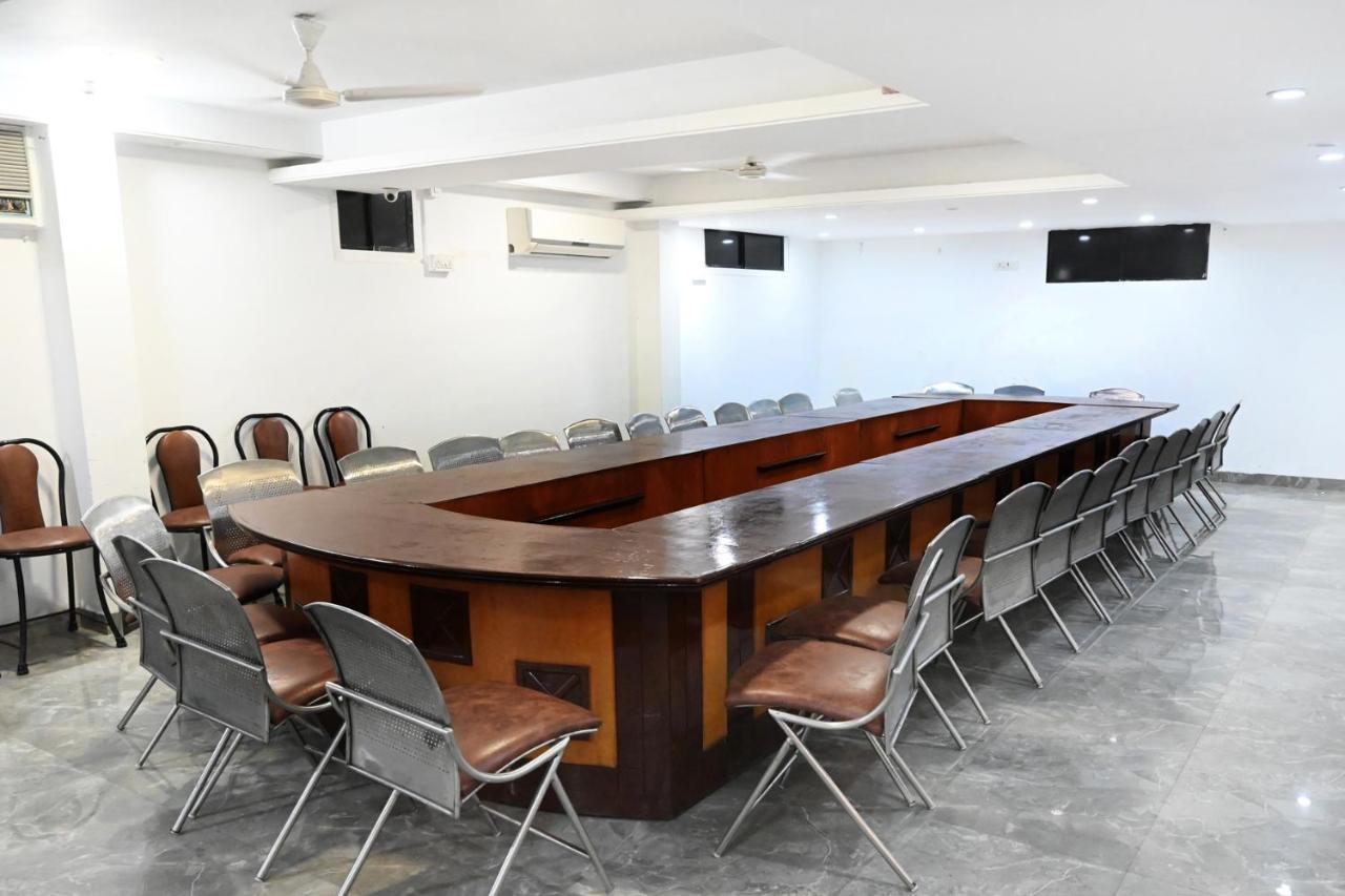 Hotel Holiday Pride Aurangabad (Maharashtra) Exterior foto